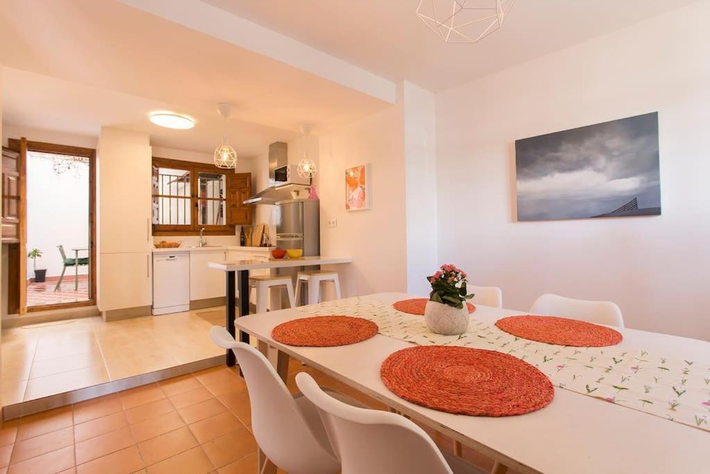 Casa Tipica Del Albaicin Con Interior De Diseno Villa Гранада Екстериор снимка